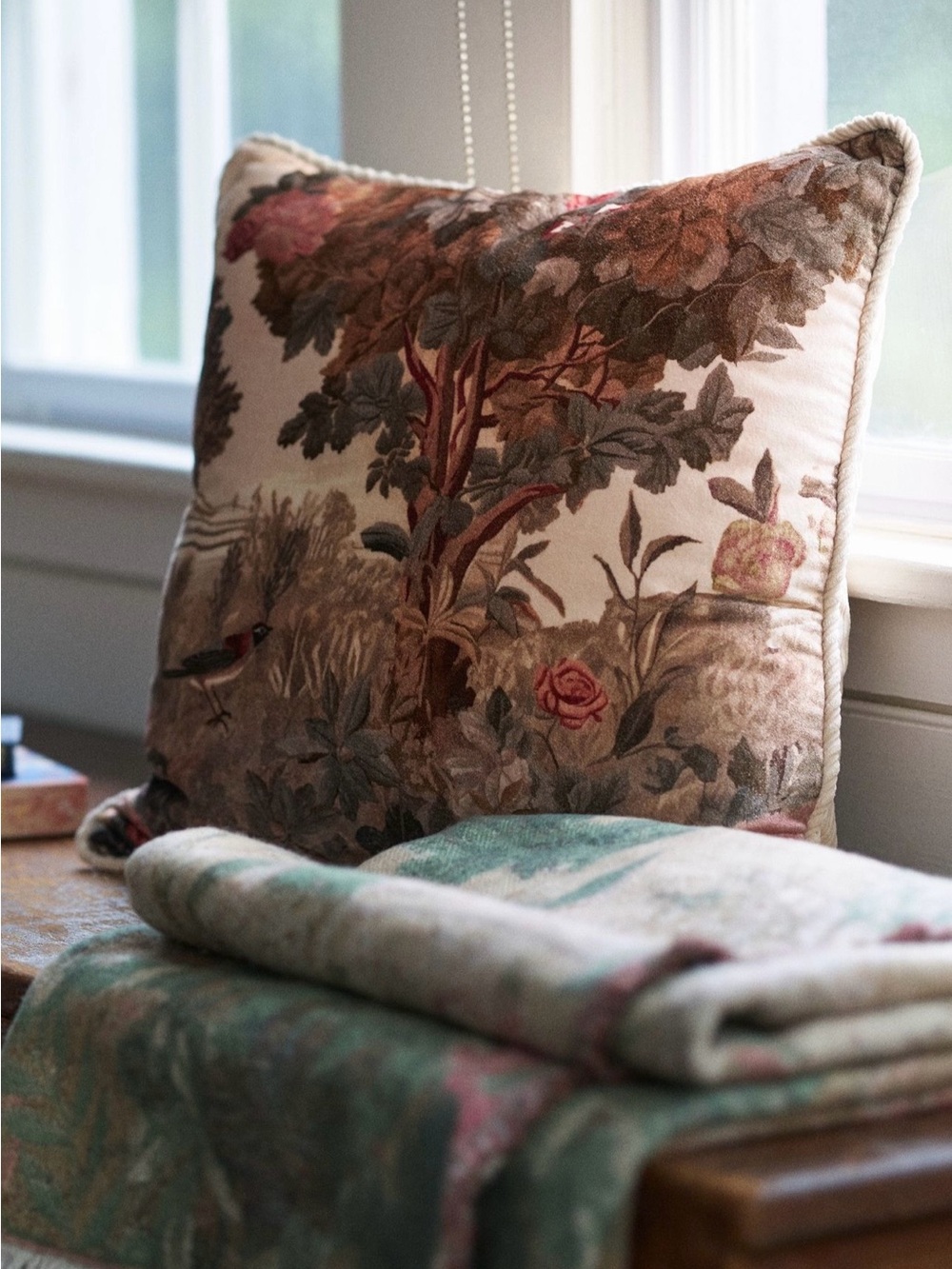 Anthropologie Velvet Tapestry Pillow, Francois, 20" X 20"